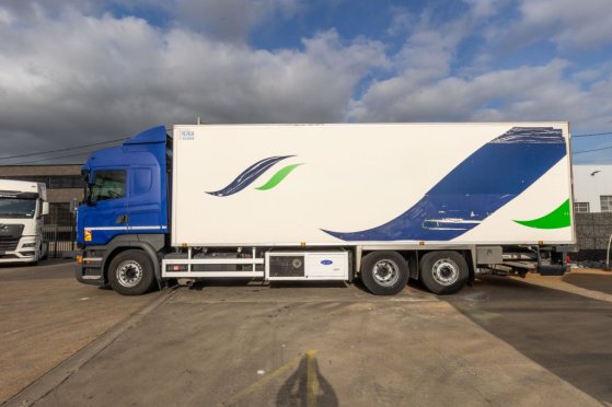 SCANIA R410+CHEREAU+CARRIER 1150 MT-TRI-TEMP+DHOLLANDIA 2.5T. R410+CHEREAU+CARRIER 1150 MT-TRI-TEMP+DHOLLANDIA 2.5T. 2016 ...