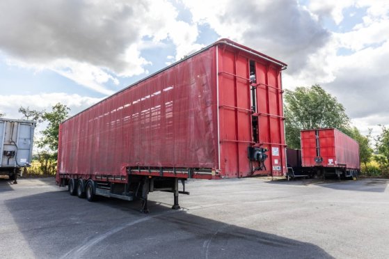 LECITRAILER CUELLO CISNE 3E-RD+DOUBLE ETAGE+DHOLLANDIA 2TON Lecitrailer CUELLO CISNE 3E-RD+DOUBLE ETAGE+DHOLLANDIA 2TON 20...