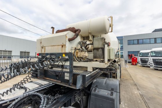 RENDERS BETON MIXER 12M3 + MOTOR (MALAXEUR/MISCHER) Renders BETON MIXER 12M3 + MOTOR (MALAXEUR/MISCHER) 2012 2 Concrete Mi...