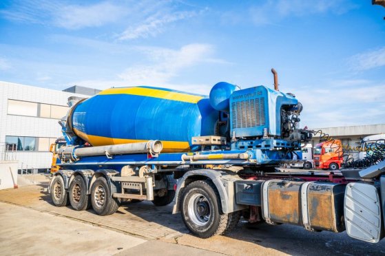 DE BUF BETON MIXER/MISCHER/MALAXEUR-12M3-2020-MOTOR/MOTEUR De Buf BETON MIXER/MISCHER/MALAXEUR-12M3-2020-MOTOR/MOTEUR 2014...