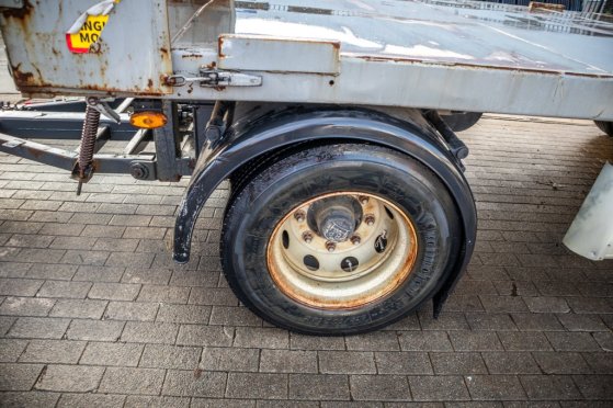 LECITRAILER VOLAILLE/GEFLÛGEL/POULTRY+REHAUSSABLE Lecitrailer VOLAILLE/GEFLÛGEL/POULTRY+REHAUSSABLE 2011 2 Flatbed open tr...