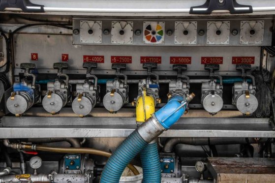 MERCEDES ACTROS 2544-MP3+MAGYAR INOX18.200L+17.700L/2X6COMP ACTROS 2544-MP3+MAGYAR INOX18.200L+17.700L/2X6COMP 2012 2 imag...