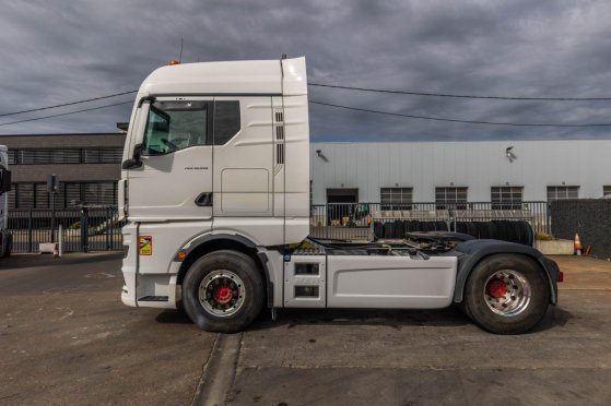 MAN TGX 18.510 LLS+INTARDER+HYDR TGX 18.510 LLS+INTARDER+HYDR 2022 2 Tractor Units image 8