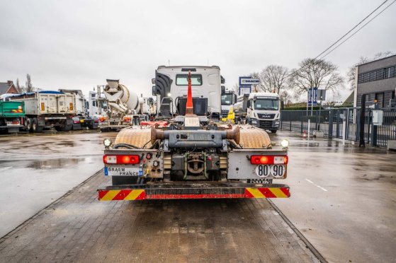 RENAULT C430.26 +DALBY C430.26 +DALBY 2018 2 image 23