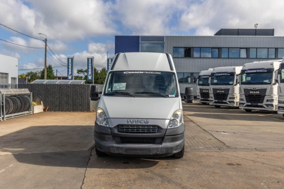 IVECO DAILY 35S17-3.0D DAILY 35S17-3.0D 2011 2 image 8