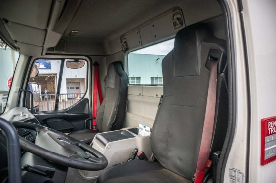 RENAULT D19 WIDE 320 DXI D19 WIDE 320 DXI 2015 2 image 8