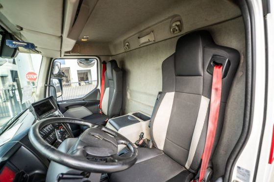 RENAULT D 19 WIDE 320 DXI +DHOLLANDIA 2t. D 19 WIDE 320 DXI +DHOLLANDIA 2t. 2016 2 image 26