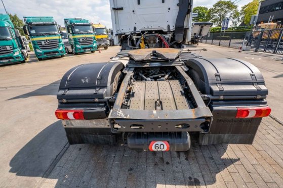 MERCEDES ACTROS 1845 LS Mercedes-Benz ACTROS 1845 LS 2015 2 Tractor Units image 8