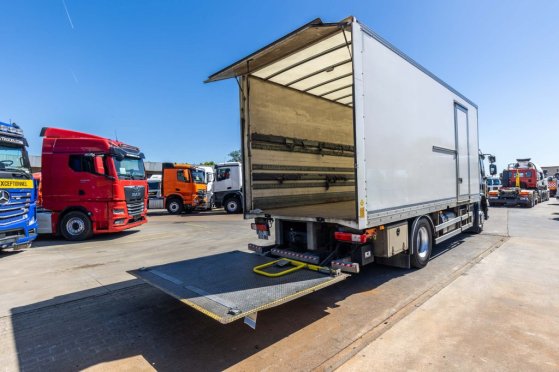 RENAULT D19 320 DXI + DHOLLANDIA D19 320 DXI + DHOLLANDIA 2017 2 image 36