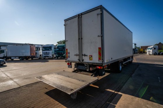 RENAULT D 16 WIDE 250 DXI +DHOLLANDIA D 16 WIDE 250 DXI +DHOLLANDIA 2014 2 image 38