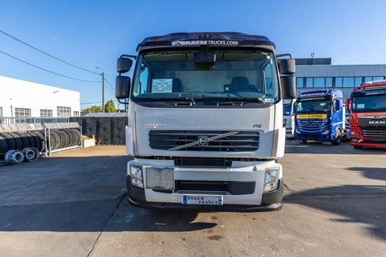 VOLVO FE 260 +ALU CACIDEP 13.500L+4COMP FE 260 +ALU CACIDEP 13.500L+4COMP 2014 2 image 64