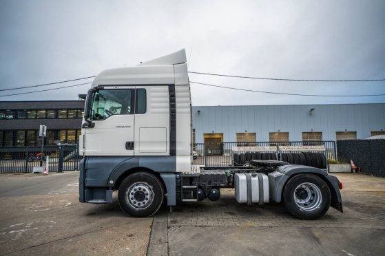 MAN TGX 18.440 XLX BLS TGX 18.440 XLX BLS 2016 2 Tractor Units image 8