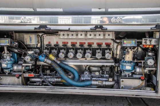 MERCEDES ACTROS 2544-MP3+MAGYAR-INOX-18.200L+6COMP ACTROS 2544-MP3+MAGYAR-INOX-18.200L+6COMP 2012 2 image 9