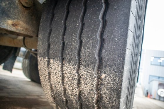 Heavy machinery product image - Image 9 of 15