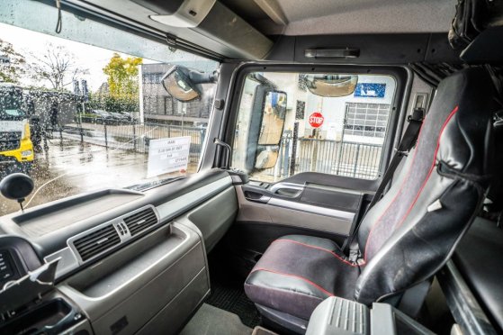 MAN TGS 18.480 BLS - 4X4 (Cardan) TGS 18.480 BLS - 4X4 (Cardan) 2015 2 Tractor Units image 9