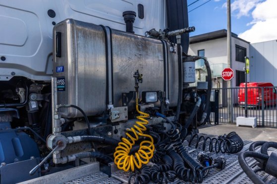 MERCEDES AROCS 2643 LS+KIPHYDR. Mercedes-Benz AROCS 2643 LS+KIPHYDR. 2021 2 Tractor Units image 36