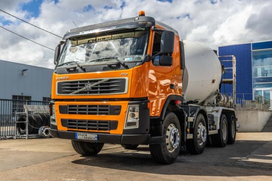 VOLVO FM 12.440 +MANUAL+ LIEBHERR 9M3 FM 12.440 +MANUAL+ LIEBHERR 9M3 2006 2 image 20