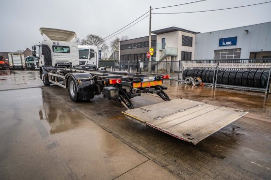 RENAULT D19 WIDE 320 DXI + DHOLLANDIA 2T. D19 WIDE 320 DXI + DHOLLANDIA 2T. 2018 2 image 9