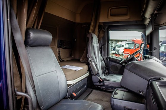 SCANIA R450+INTARDER+KIPHYDR+65T+FULL OPTION R450+INTARDER+KIPHYDR+65T+FULL OPTION 2015 2 Tractor Units image 35