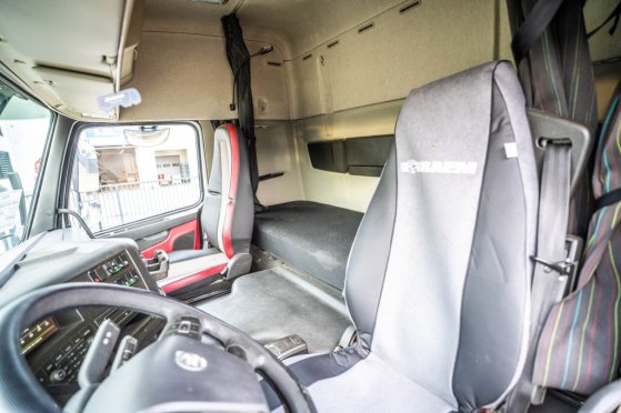 VOLVO FMX 460 GLOB + HYDR FMX 460 GLOB + HYDR 2017 2 Tractor Units image 39