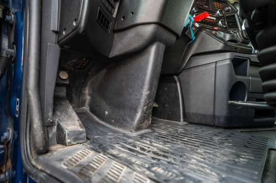 MERCEDES ACTROS 1846+ADR Mercedes-Benz ACTROS 1846+ADR 2018 2 Tractor Units image 66