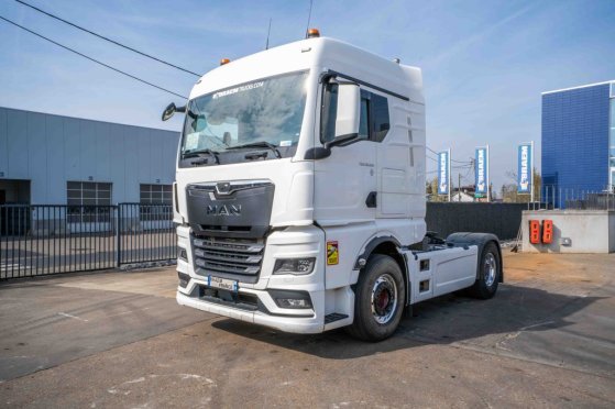 MAN TGX 18.510 LLS+INTARDER+HYDR TGX 18.510 LLS+INTARDER+HYDR 2022 2 Tractor Units image 39
