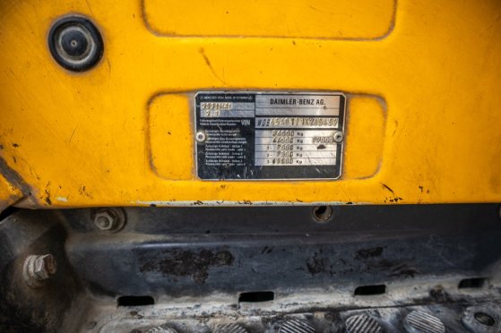 MERCEDES SK 2531-6X2-PATA/BITUMEN/ASFALT/GOUDRON Mercedes-Benz SK 2531-6X2-PATA/BITUMEN/ASFALT/GOUDRON 1997 2 Tipper truck...