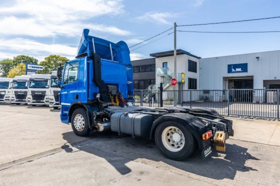 DAF CF 360 - EURO 5 CF 360 - EURO 5 2009 2 Tractor Units image 9