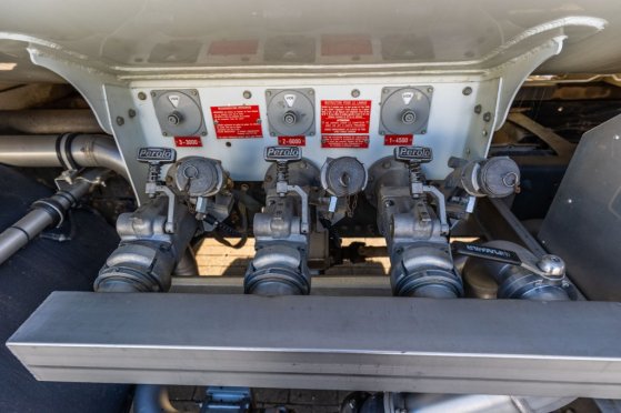 VOLVO FM 500 +MAGYAR 13.500 L /3COMP FM 500 +MAGYAR 13.500 L /3COMP 2016 2 image 23
