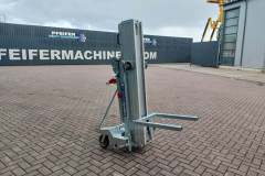 AlpLift Large 620 Material Lift, Valid inspection,