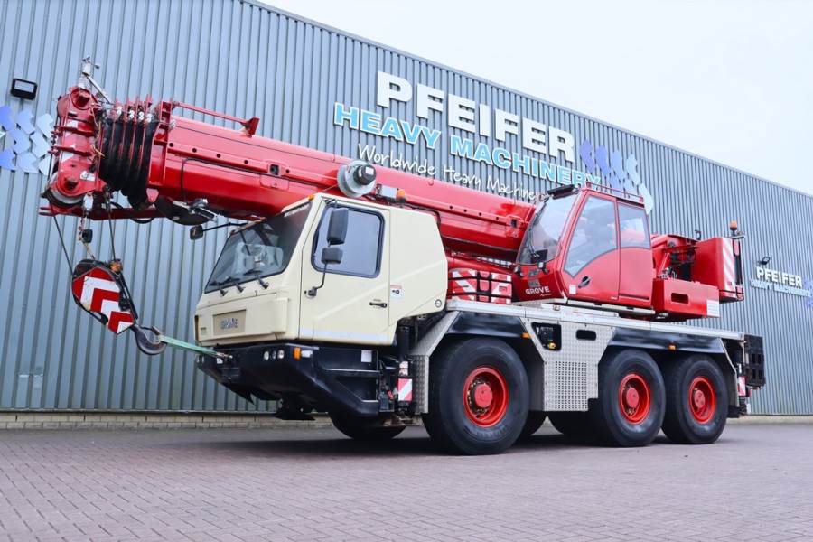 Grove GMK3060 Diesel, 6x6x6 Drive, 60t Capacity, 43m Mai image