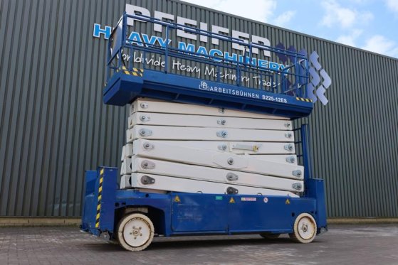 PB LIFT S225-12ES Electric, 22.5m Working Height, 450 PB LIFT S225-12ES Electric, 22.5m Working Height, 450 2013 2 Scissor...