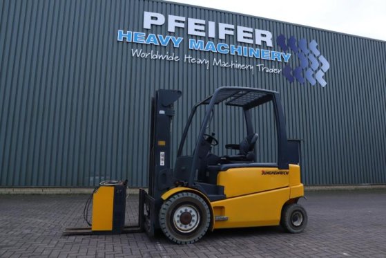 Jungheinrich EFG535 Electric, Lifting Height 4700mm, Freelift 1 EFG535 Electric, Lifting Height 4700mm, Freelift 1 2009 2 ...
