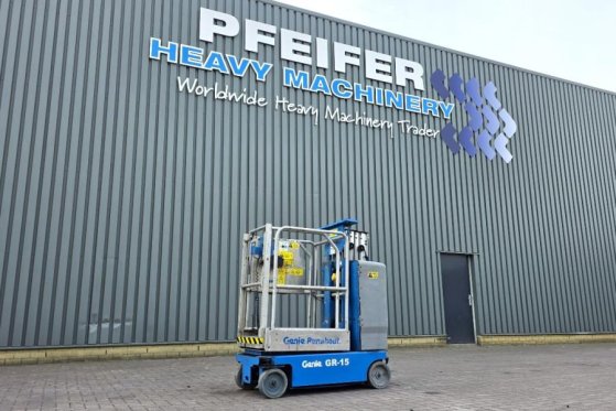 Genie GR15 Electric, 6.5m Working Height, 227kg Capacity GR15 Electric, 6.5m Working Height, 227kg Capacity 2014 2