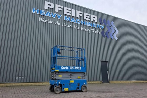 Genie GS1932 Electric, Working Height 7.8 m, 227kg Capac 4842 2013 2 Scissor Lifts image 15
