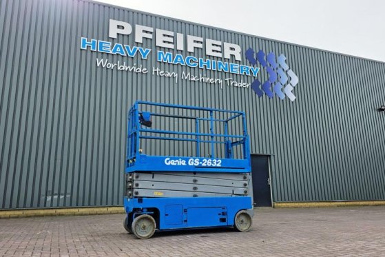 Genie GS2632 Electric, 10m Working Height, Non Marking T GS2632 Electric, 10m Working Height, Non Marking T 2013 2 Scissor...