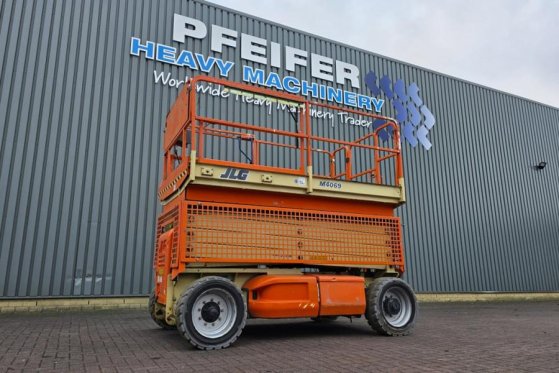 JLG M4069 Hybrid, 14.2m Working Height, 360kg Capacity M4069 Hybrid, 14.2m Working Height, 360kg Capacity 2007 2 Scissor L...
