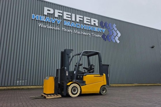 Jungheinrich EFG425K Electric, 2500kg Capacity, Lifting Height EFG425K Electric, 2500kg Capacity, Lifting Height 2009 2 Fo...