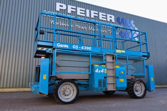 Genie GS4390 Diesel, 4x4 Drive, 15m Working Height, 680k GS4390 Diesel, 4x4 Drive, 15m Working Height, 680k 2012 2 Scissor...