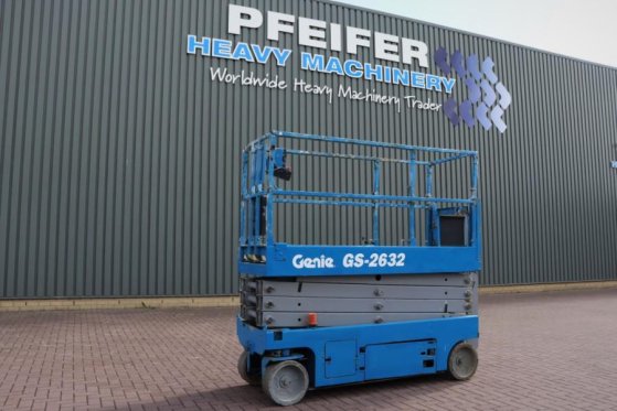 Genie GS2632 Electric, 10m Working Height, Non Marking T GS2632 Electric, 10m Working Height, Non Marking T 2013 2 Scissor...