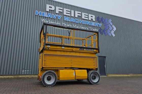 JLG 4069LE Electric, 14.2m Working Height, 360kg Capac 4069LE Electric, 14.2m Working Height, 360kg Capac 2015 2 Scissor L...