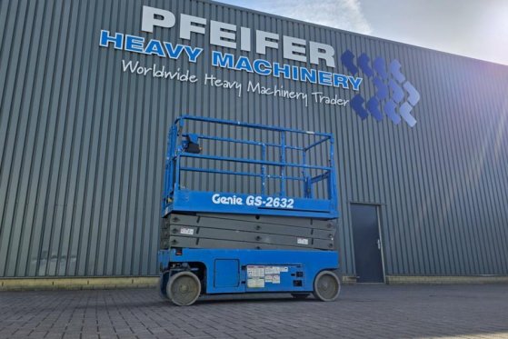 Genie GS2632 Electric, 10m Working Height, Non Marking T GS2632 Electric, 10m Working Height, Non Marking T 2011 2 Scissor...