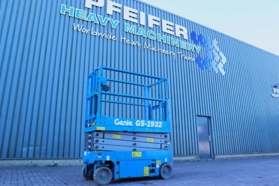 Genie GS1932 Electric, Working Height 7.8 m, 227kg Capac 4842 2013 2 Scissor Lifts image 29