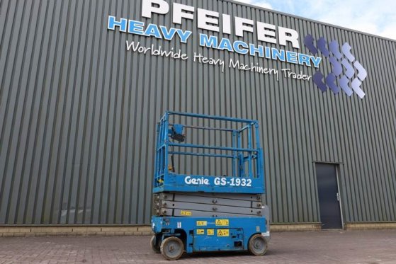 Genie GS1932 Electric, Working Height 7.8 m, 227kg Capac 4842 2013 2 Scissor Lifts image 27