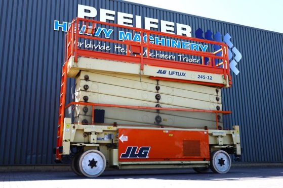 JLG SL245-12 Diesel, 4x4x4 Drive, 26.5m Working Height SL245-12 Diesel, 4x4x4 Drive, 26.5m Working Height 2010 2 Scissor L...
