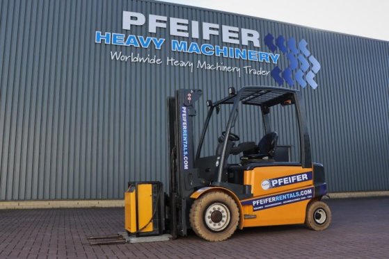 Jungheinrich EFG535 Electric, Lifting Height 4700mm, Freelift 1 EFG535 Electric, Lifting Height 4700mm, Freelift 1 2011 2 ...