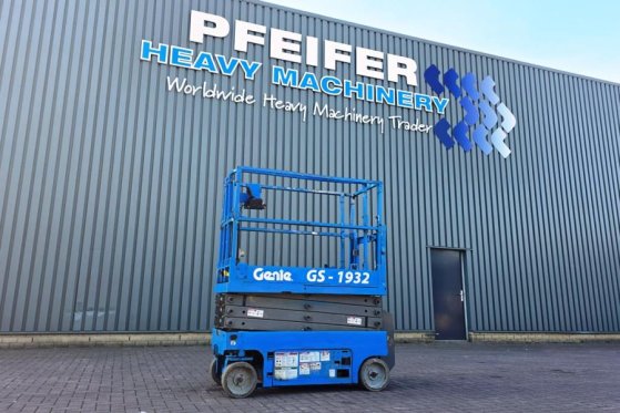 Genie GS1932 Electric, Working Height 7.8 m, 227kg Capac 4842 2011 2 Scissor Lifts image 16