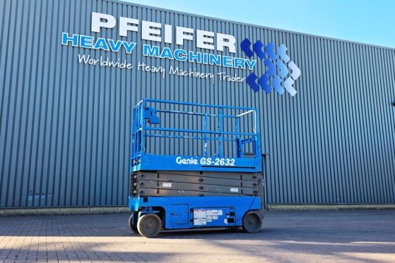 Genie GS2632 Electric, 10m Working Height, 227kg Capacit GS2632 Electric, 10m Working Height, 227kg Capacit 2011 2 Scissor...