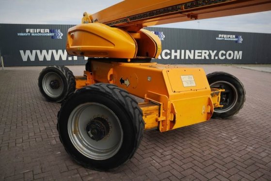 JLG 1350SJP Diesel, 4x4x4 Drive 43.3m Working Height, 1350SJP Diesel, 4x4x4 Drive 43.3m Working Height, 2010 2 image 10