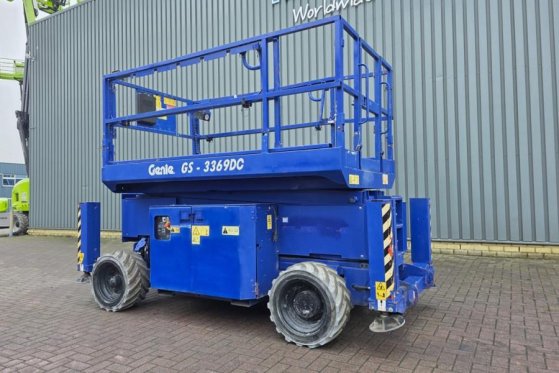 Genie GS3369DC Electric, 11.9m Working Height, 454kg Cap GS3369DC Electric, 11.9m Working Height, 454kg Cap 2014 2 Scissor...